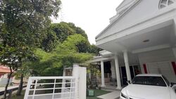 Banyan Park (D5), Terrace #601384551